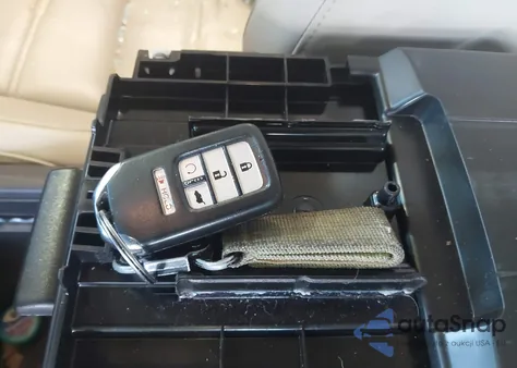 2018 Honda Cr-V Ex-L/Ex-L Navi from USA, damaged, VIN 2HKRW2H83JH661733